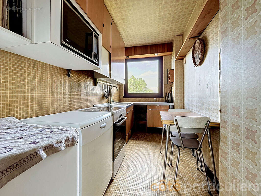 Appartement à SAINT-MAUR-DES-FOSSES
