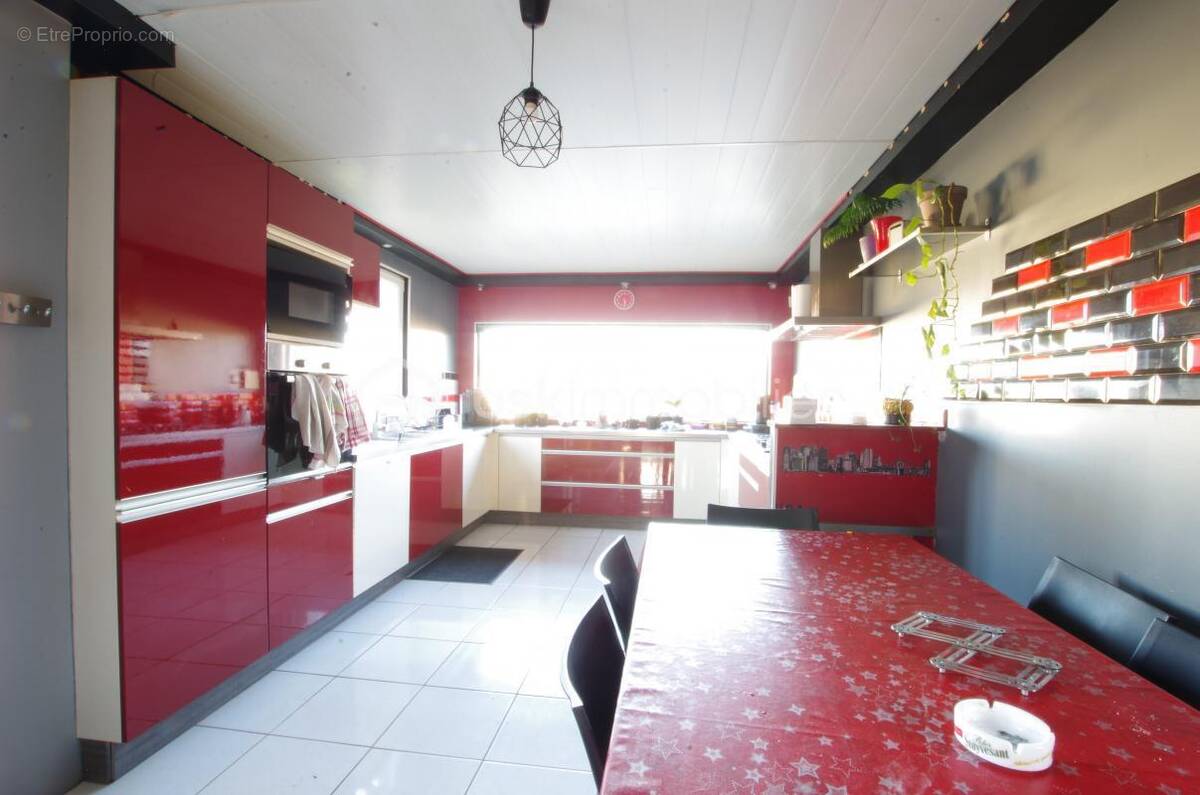 Maison à CHATEAU-RENARD