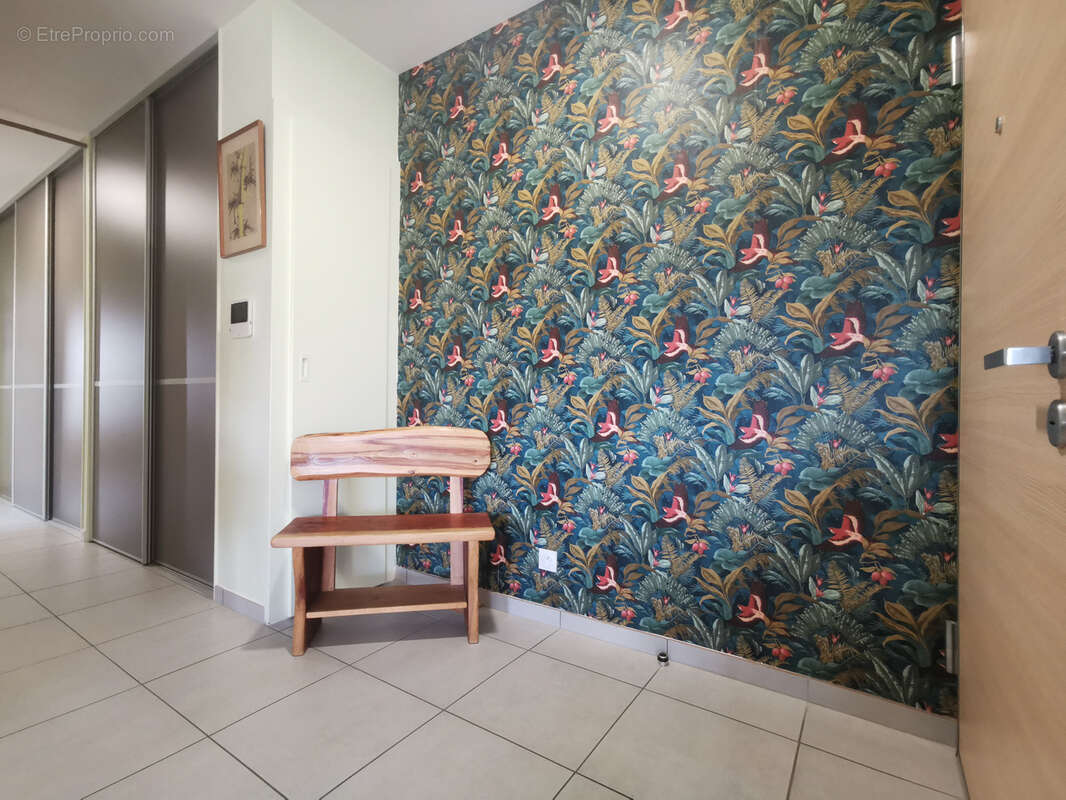 Appartement à POISY