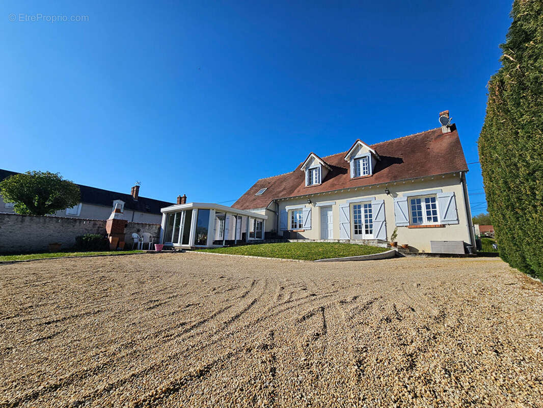 Maison à VILLEFRANCHE-SUR-CHER