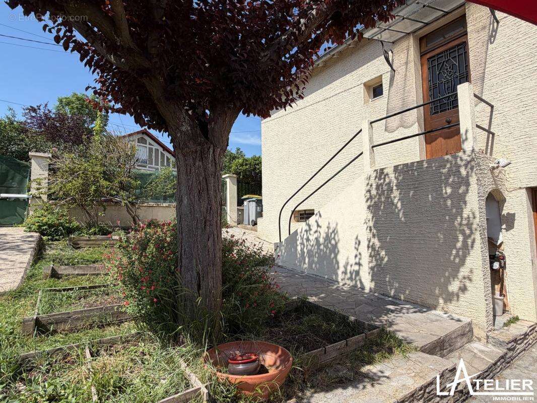 Maison à MAREIL-MARLY