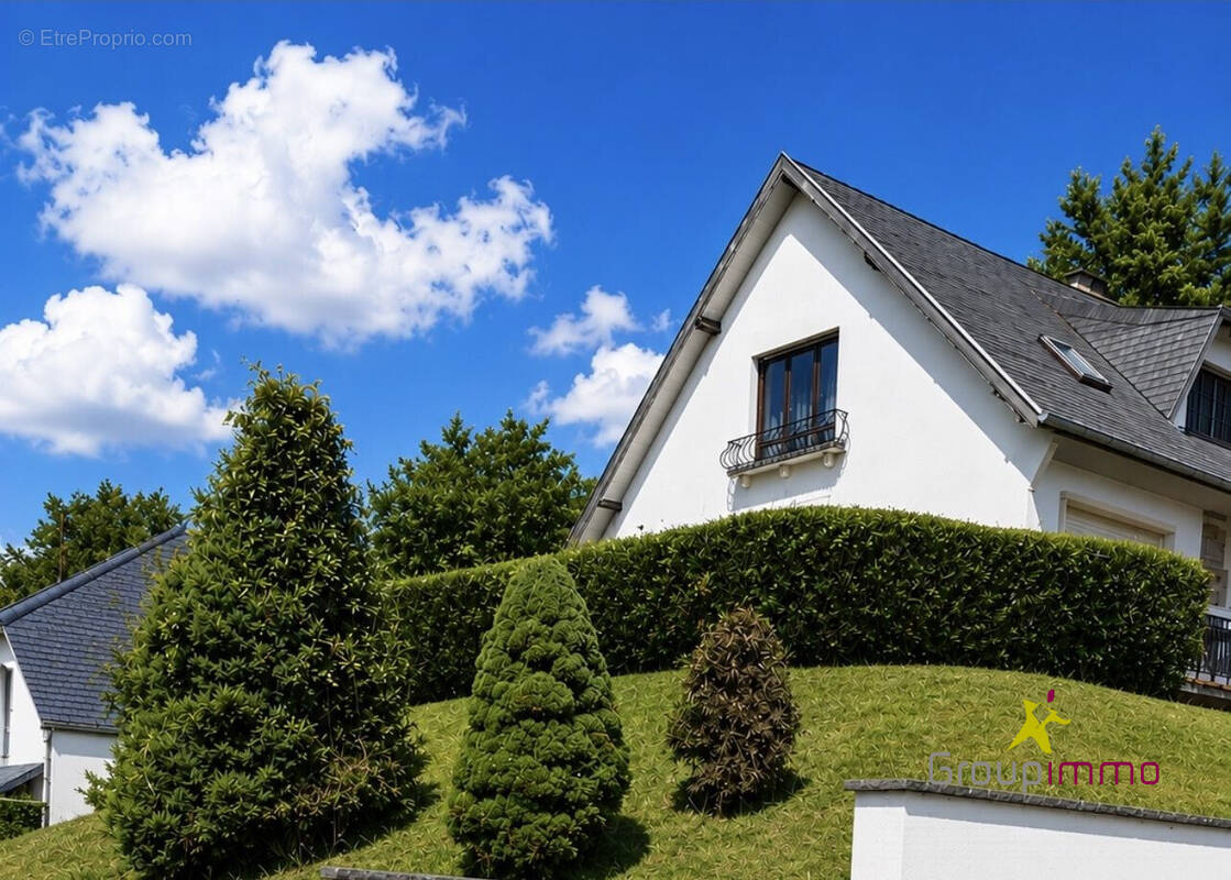 Maison 6 pièces 168 m² · à Niederhaslach · 168 m² · 305 000 €