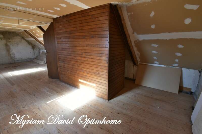 Maison à POULLAOUEN