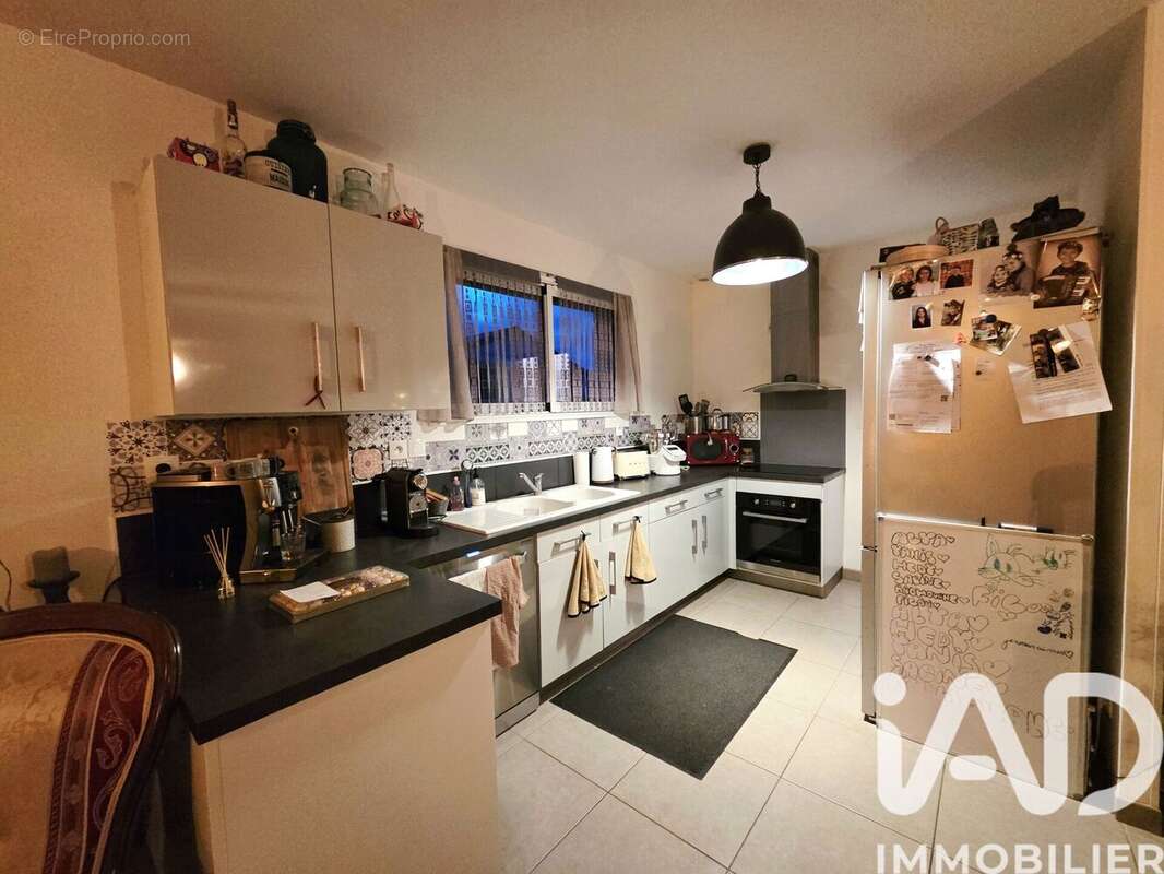 Photo 2 - Maison à MIGNALOUX-BEAUVOIR