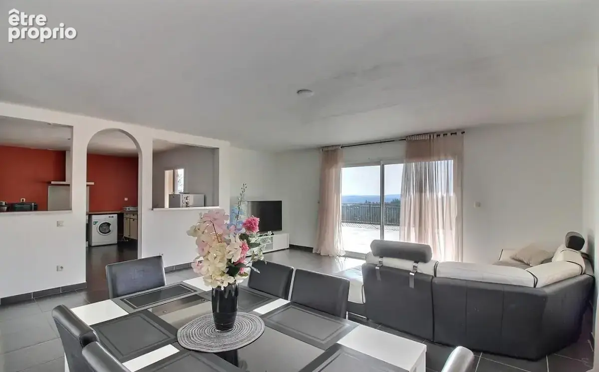 BRIVE - Malemort ? 2 maisons en 1 ? 290 m² ? 7 chambres ? DPE B - Terrain 2000m² - photo 3