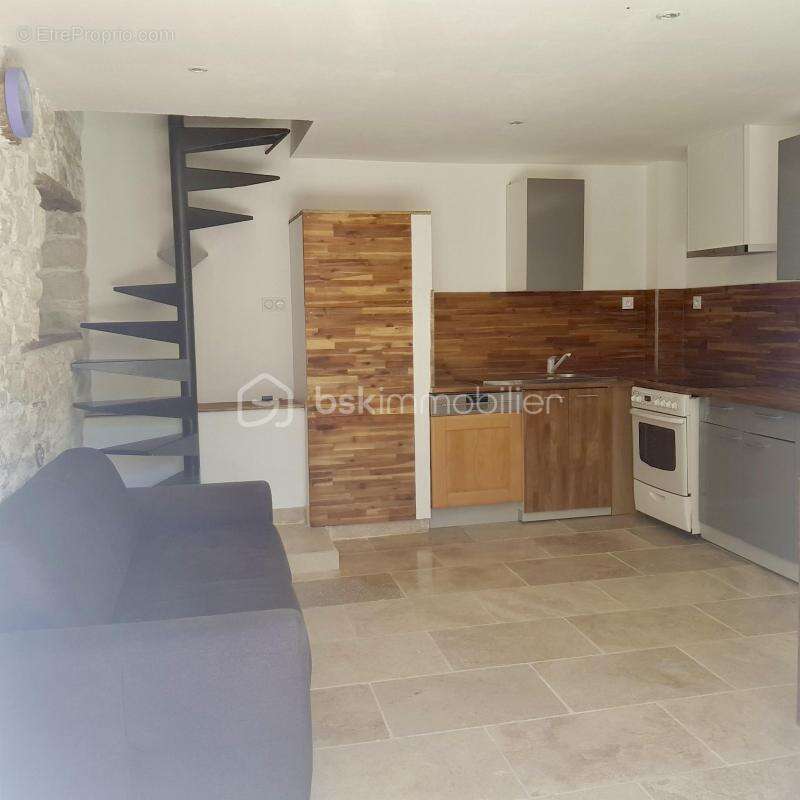 Appartement à LIMANS