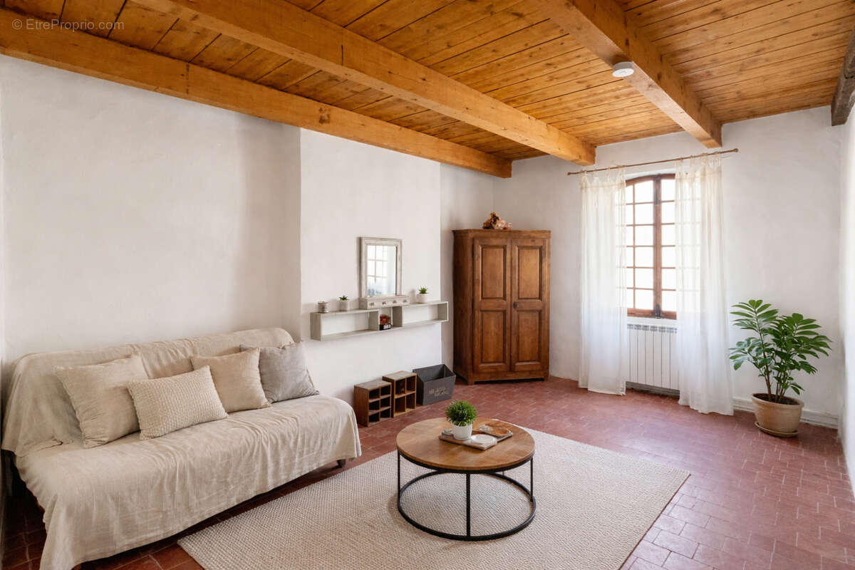 Appartement à BARJOLS