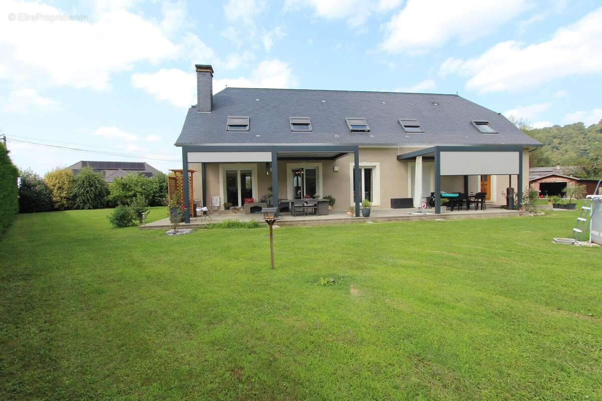 Maison à MONTAUT