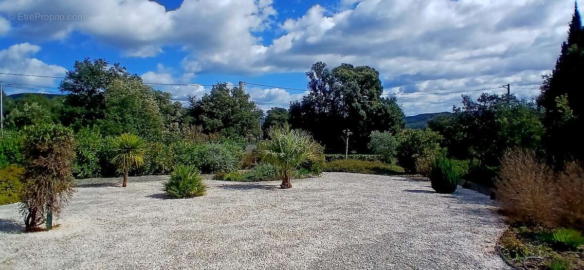 Maison à LE BOUSQUET-D'ORB