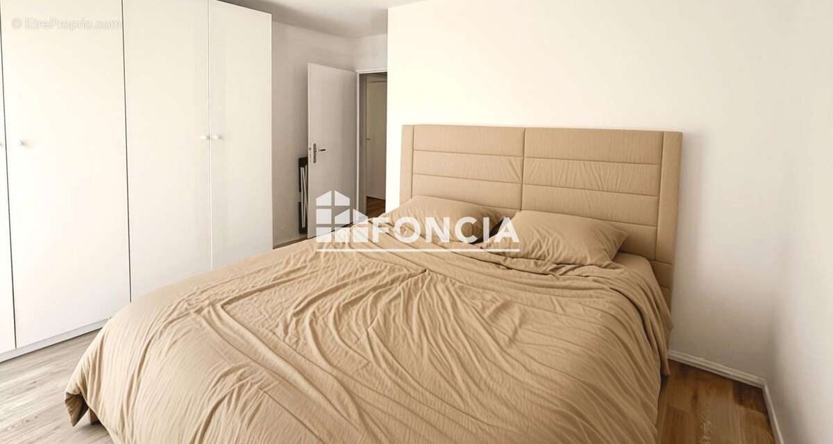 Appartement à LOGNES