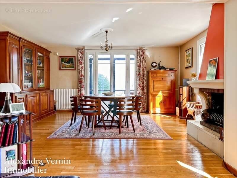 Maison à SAINT-GERMAIN-EN-LAYE