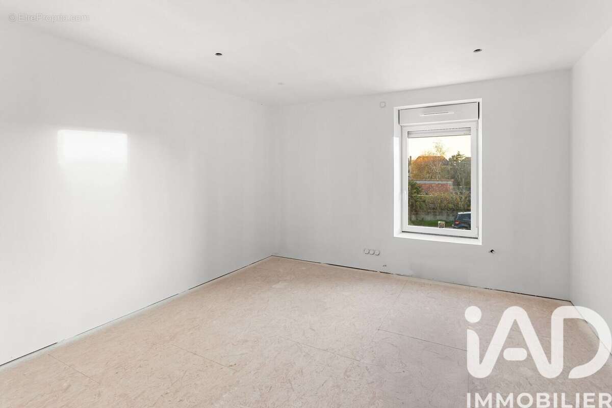 Photo 9 - Maison à CHAUVE