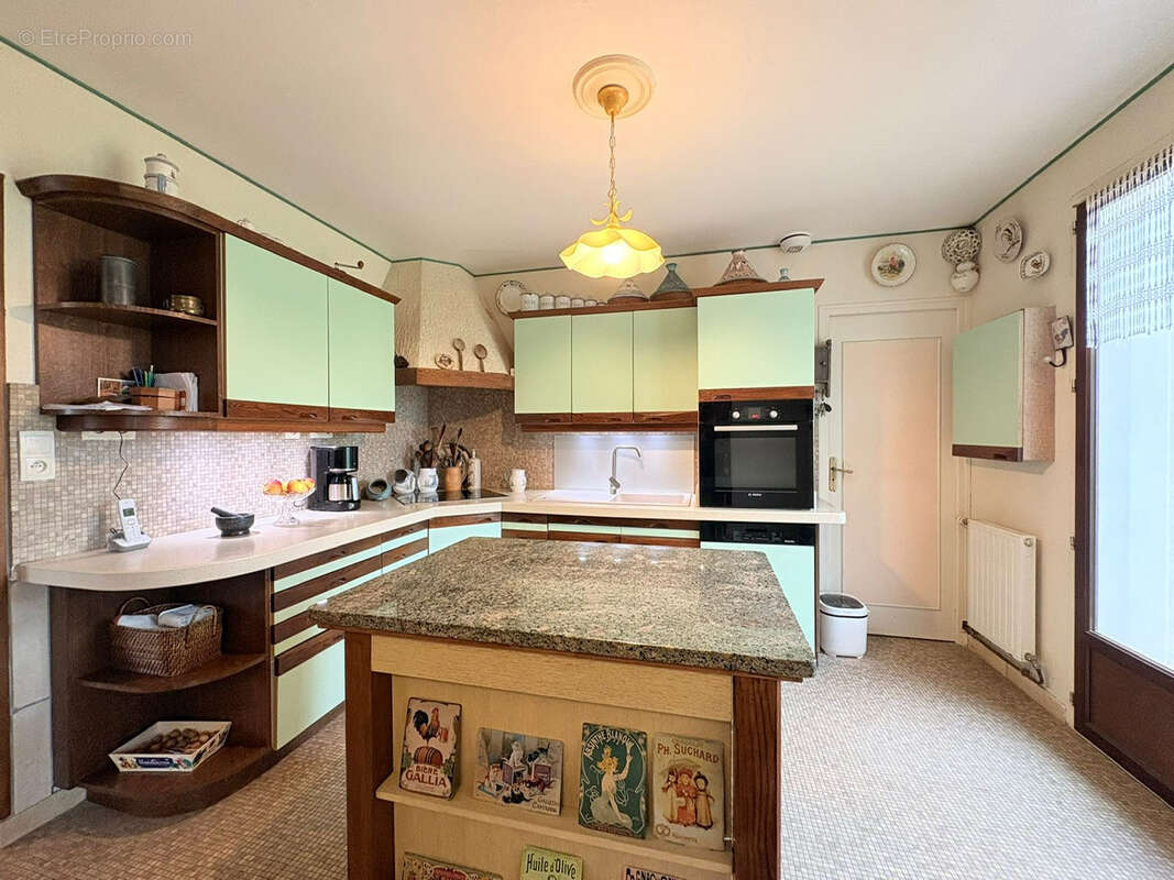 Maison à SAVONNIERES