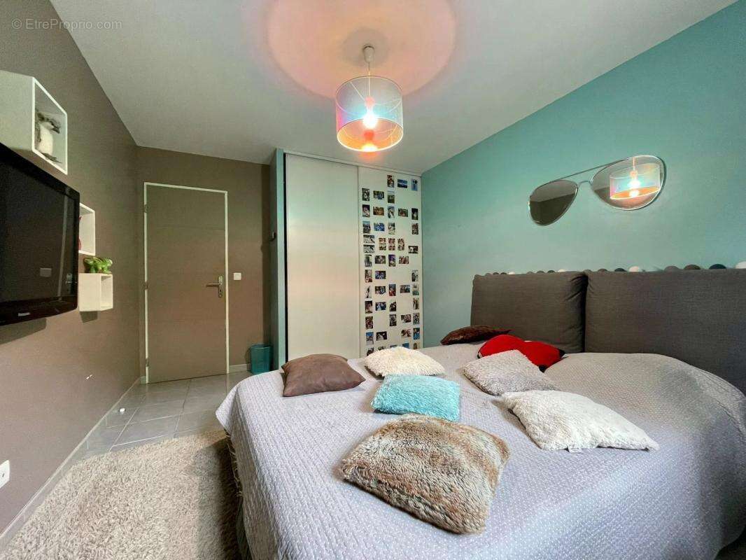 Maison à CHINDRIEUX