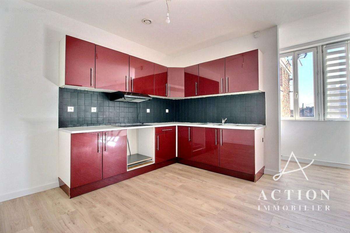 Maison à LYS-LEZ-LANNOY