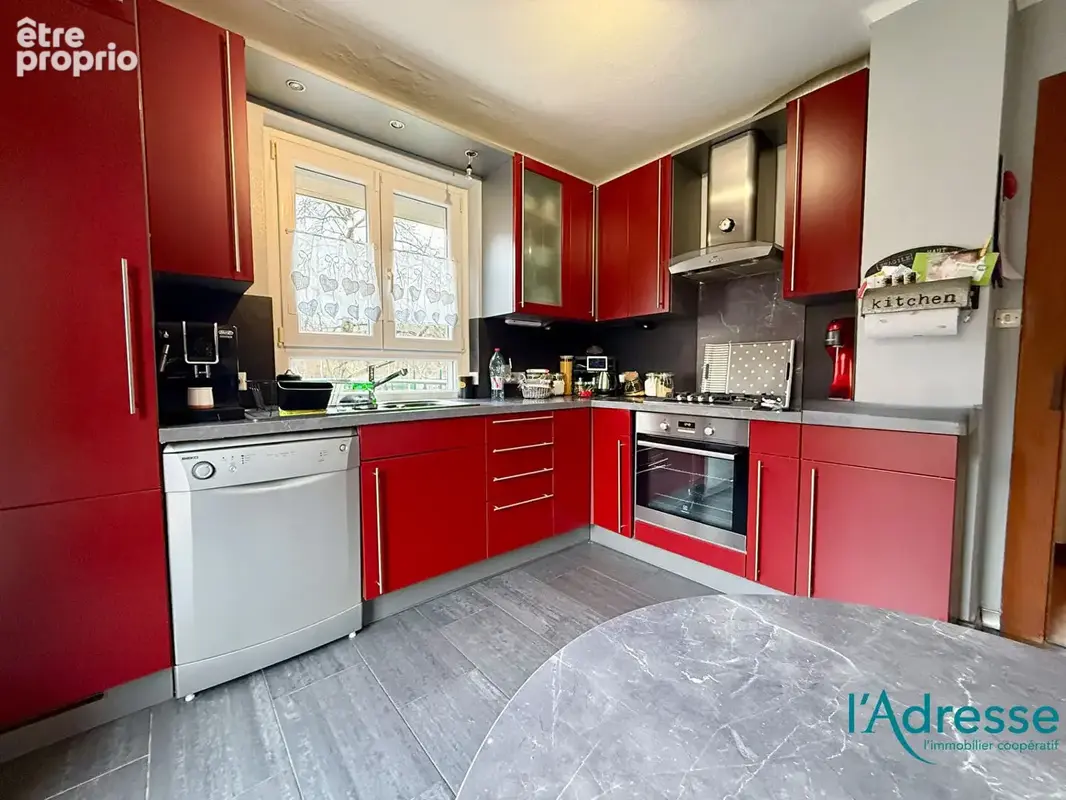 Maison familiale de 174 m² Atmosphère chaleureuse & design - photo 6