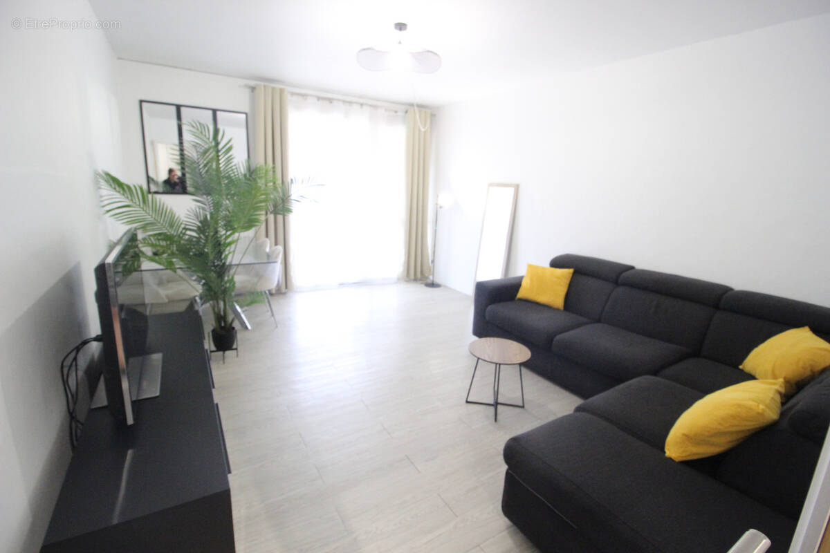 Appartement à BOISSY-SAINT-LEGER