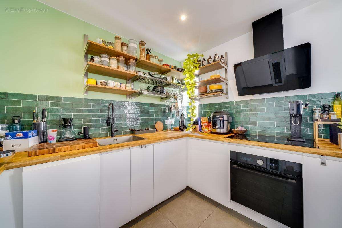 Appartement à PARIS-11E