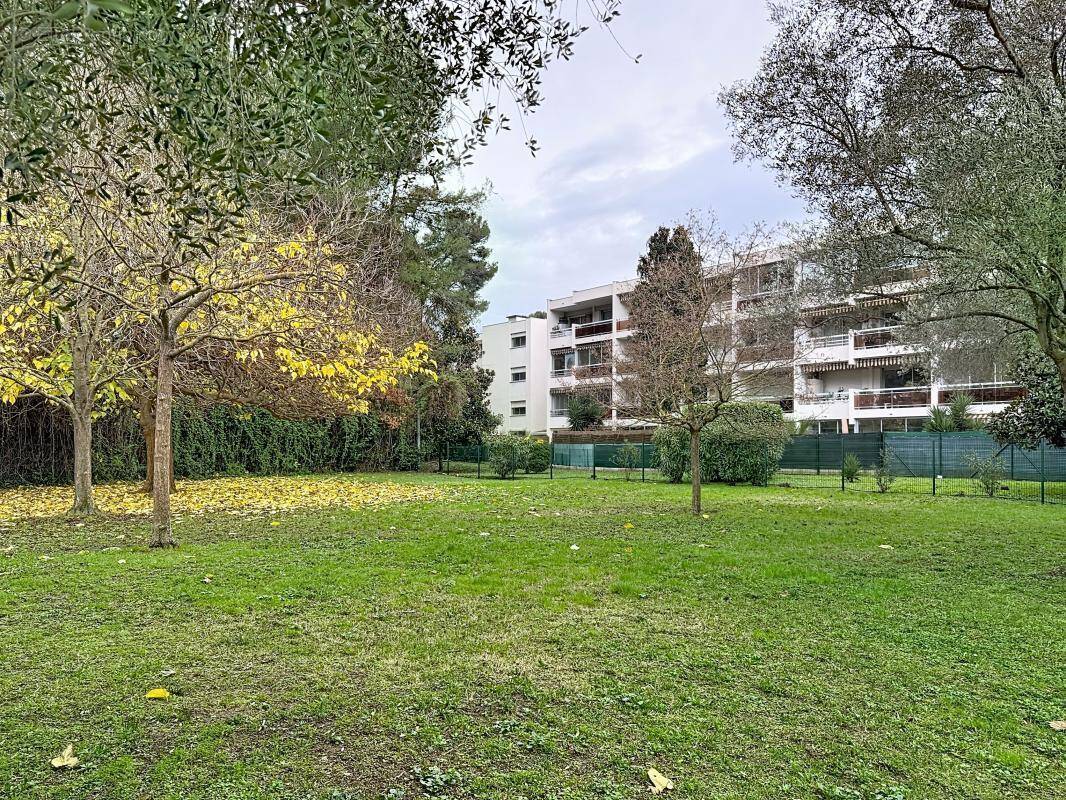 Appartement à LE CANNET