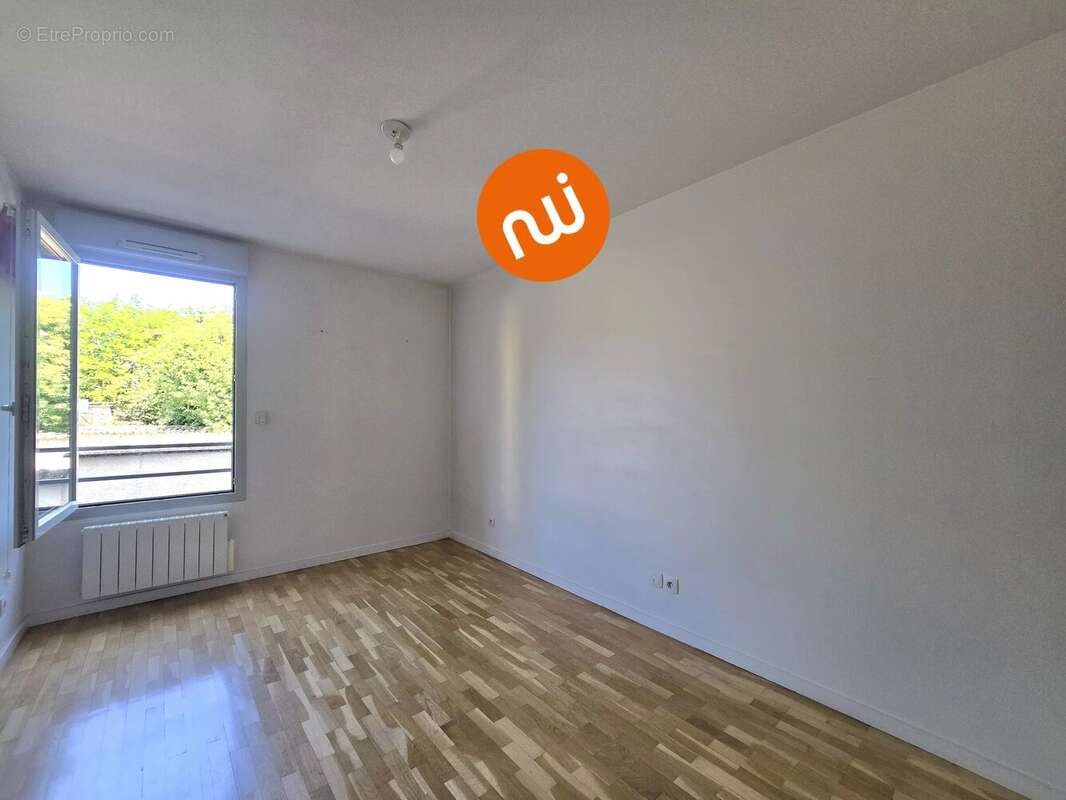 TASSIN HORLOGE - Appartement T4 90m² - photo 9