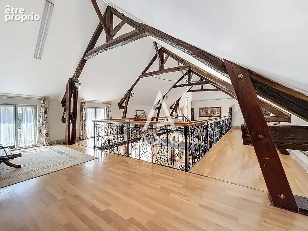 Magnifique Propriété du XIXe siècle avec dépendances - photo 32