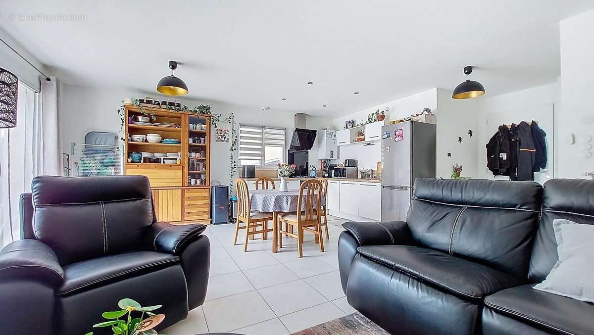 Appartement à VILLEFONTAINE