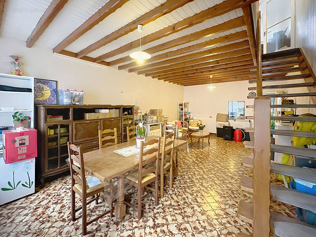 Maison à VIEUX-CONDE