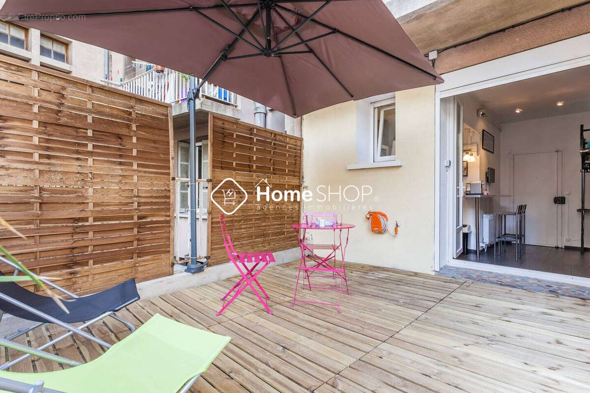 Appartement à MARSEILLE-2E