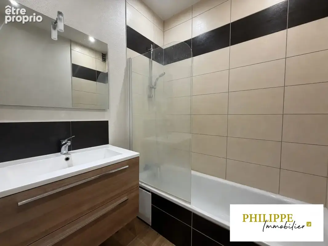 Appartement 93 m² à Grenoble  - photo 9