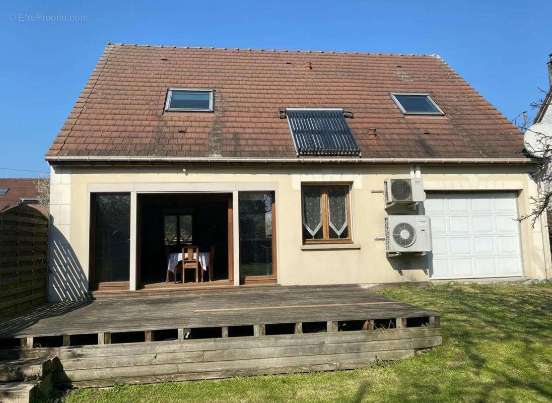 Maison à MONTATAIRE