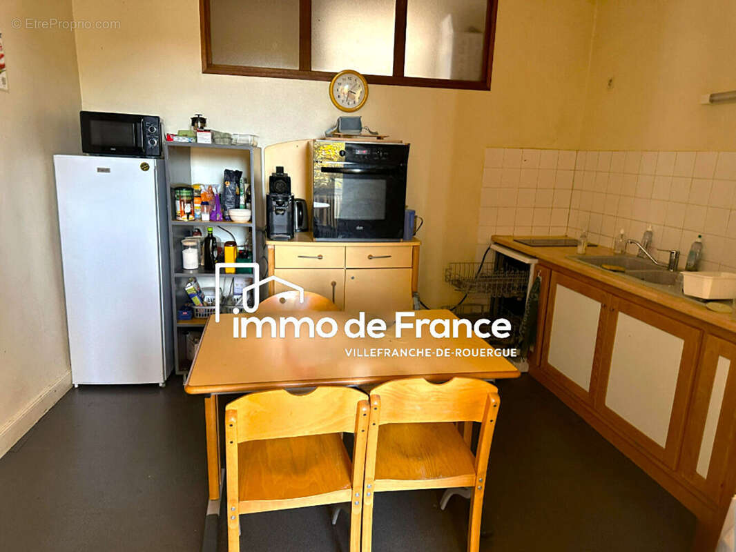 Villefranche De Rouergue maison 10 pièces 263 m² avec terrasse et garage - photo 7