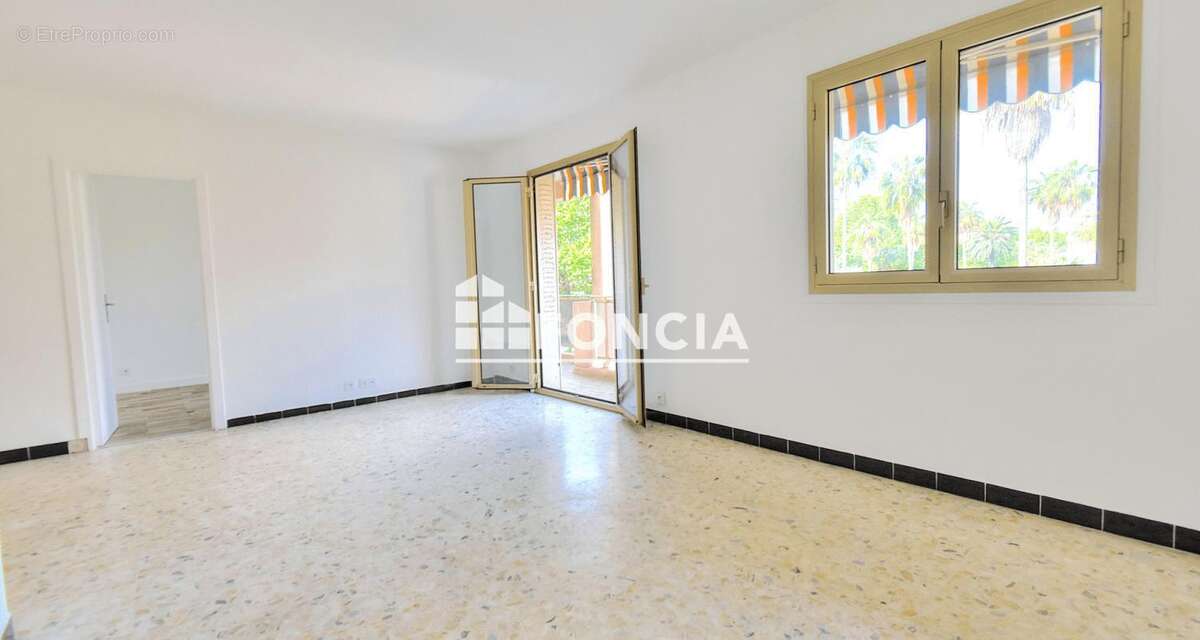 Appartement à ANTIBES