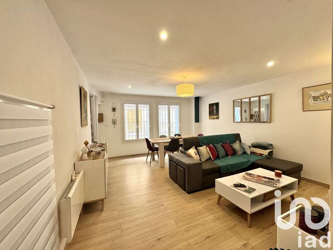 Photo 3 - Maison à SAINT-GILLES