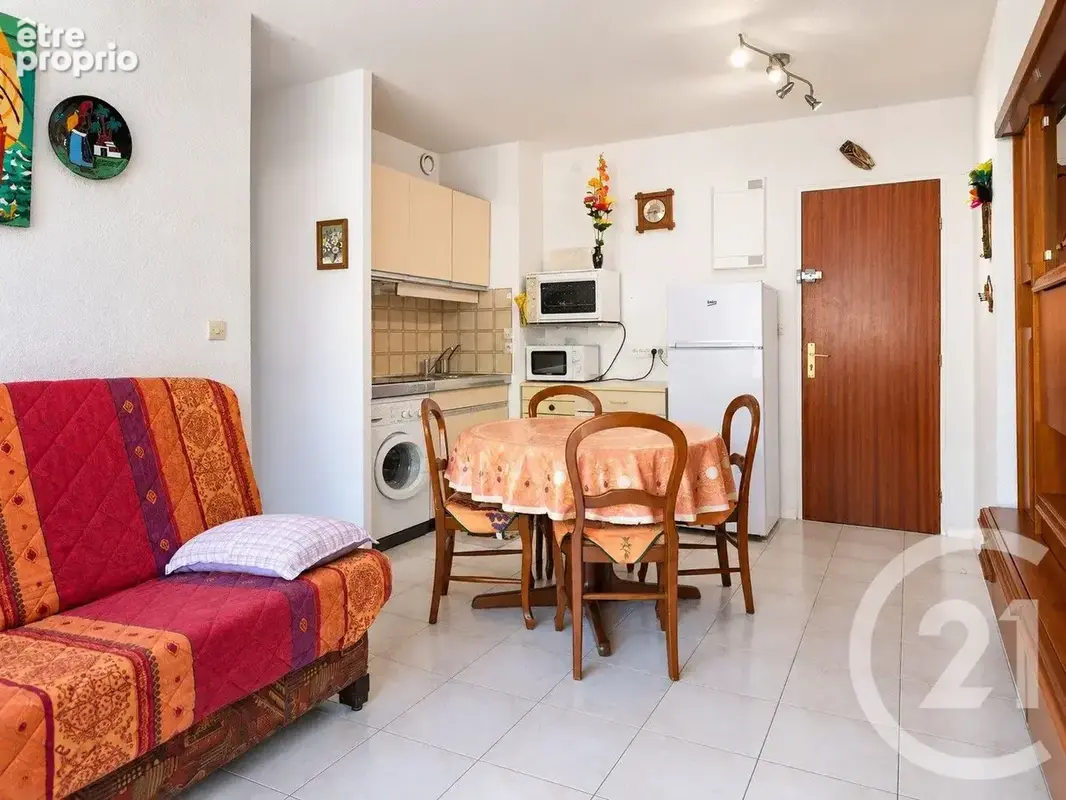 Appartement à BORMES-LES-MIMOSAS