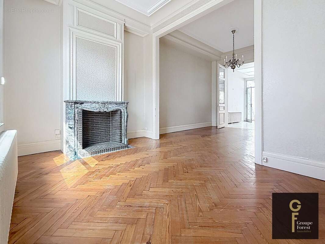 Maison à LA MADELEINE