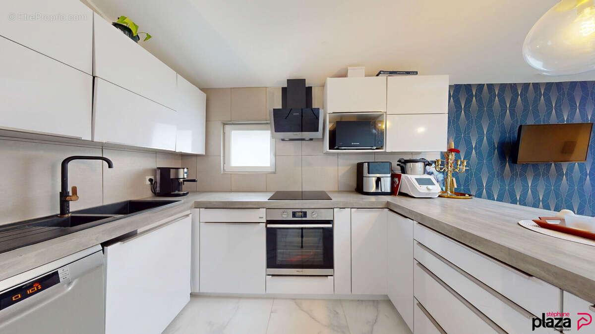 Appartement à REIGNIER
