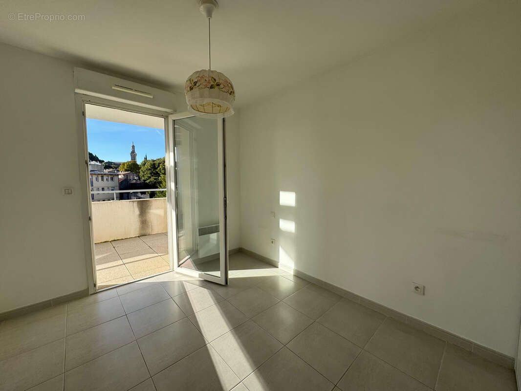 Appartement à NIMES