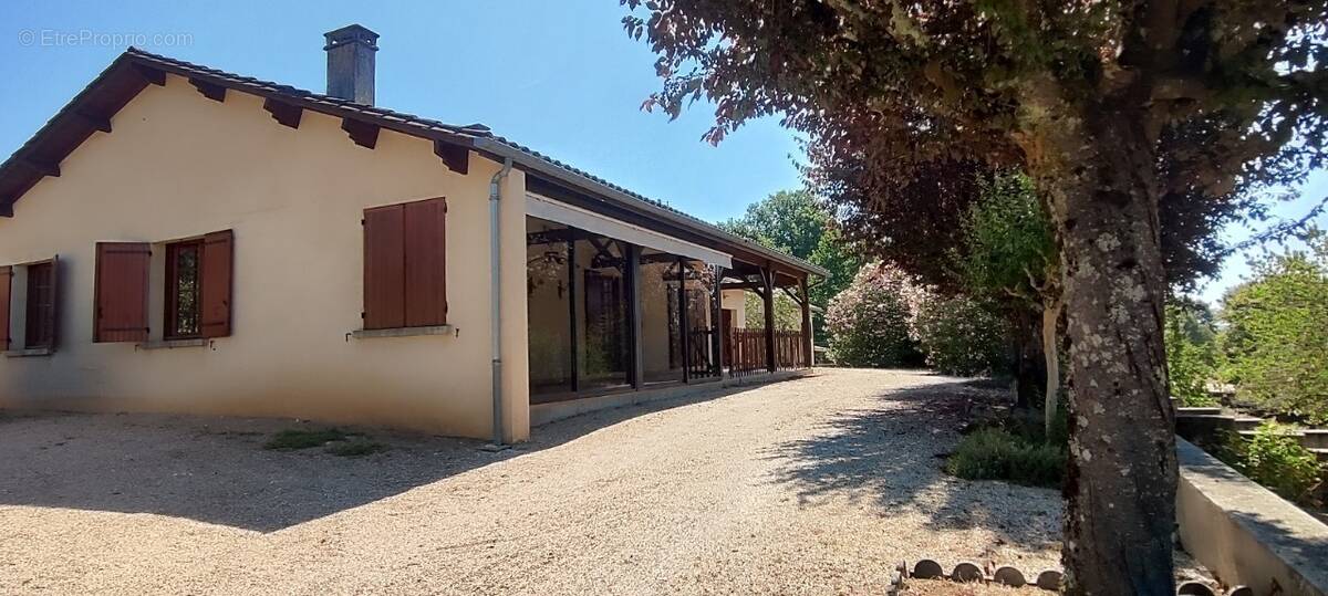 Maison à MOULEYDIER