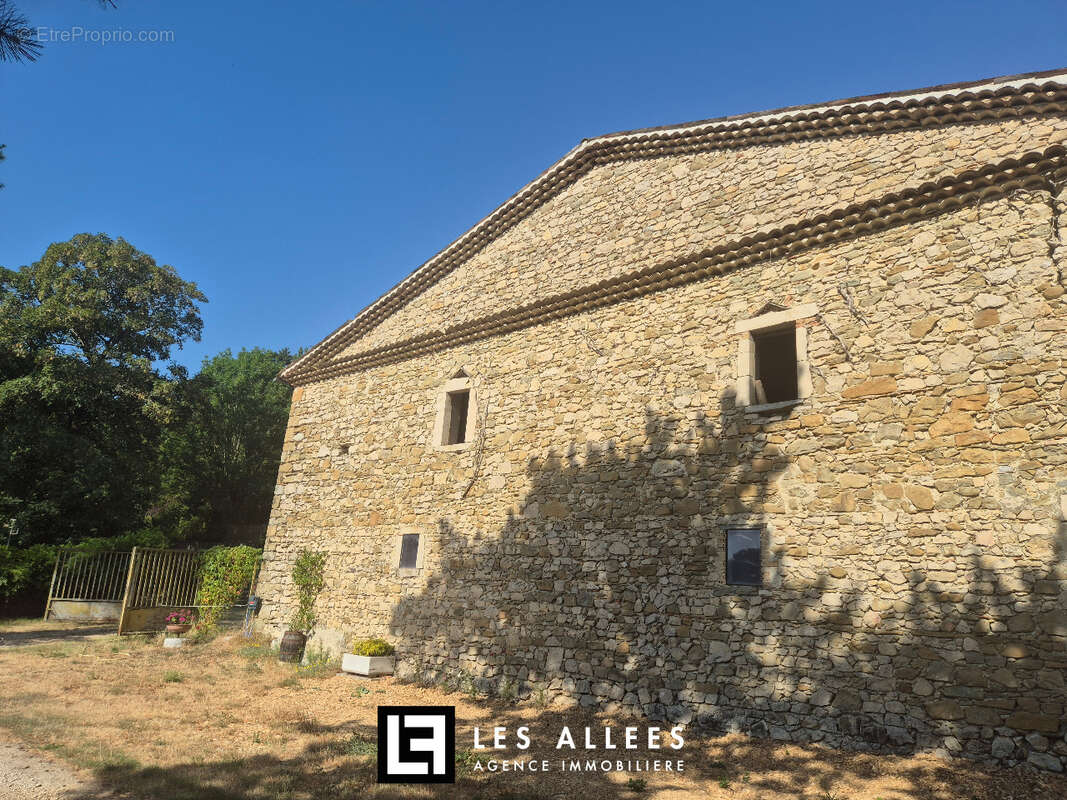 Maison 108 m² à Felines-Sur-Rimandoule  - photo 3