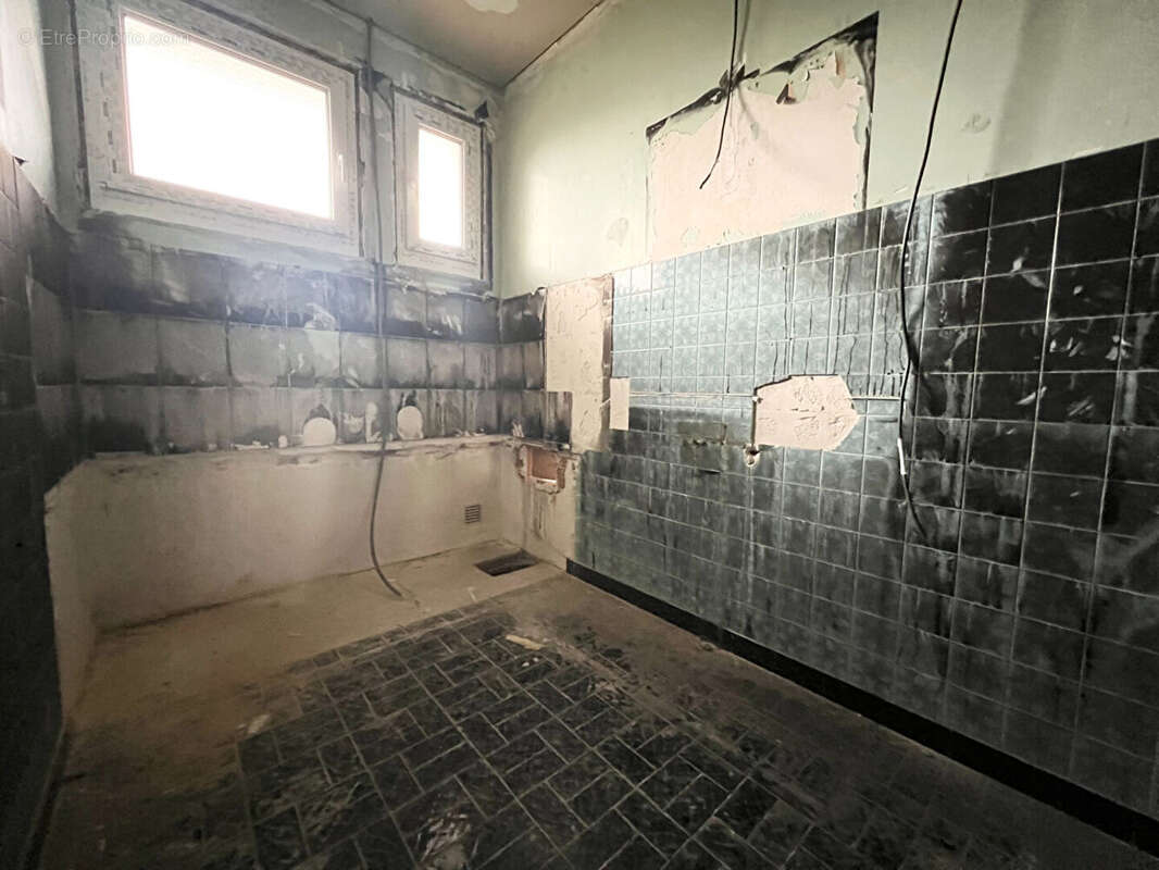 Maison à BRUAY-LA-BUISSIERE