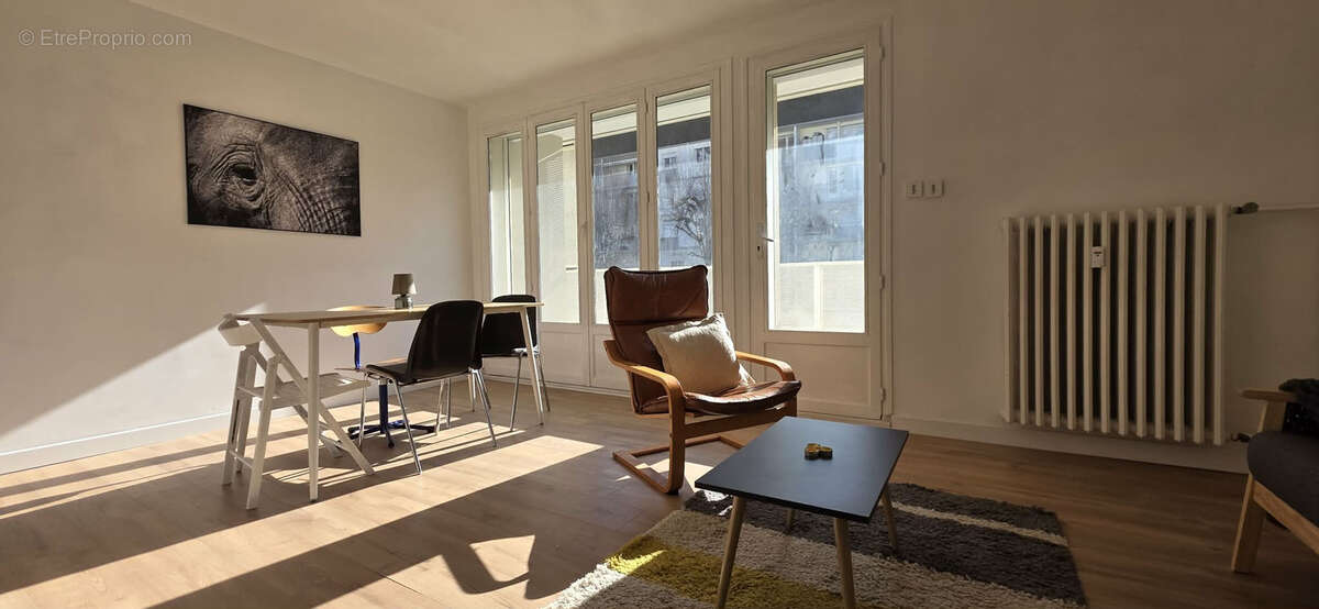 Appartement à ALBERTVILLE