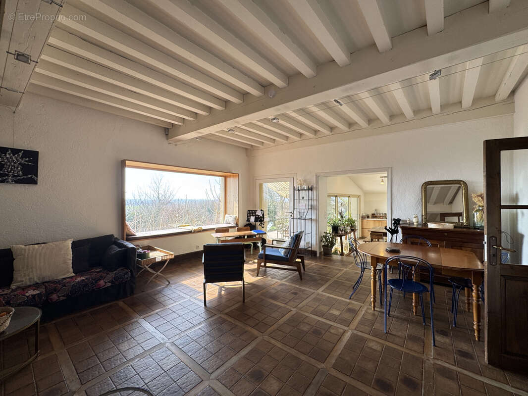 Maison à ROMANS-SUR-ISERE