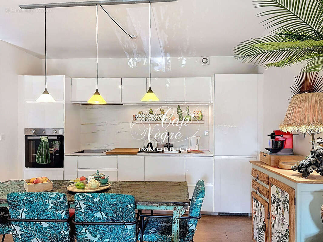 Appartement t3 clé en main avec parking à vendre à l'entrée de cogolin - golfe de saint tropez - photo 11