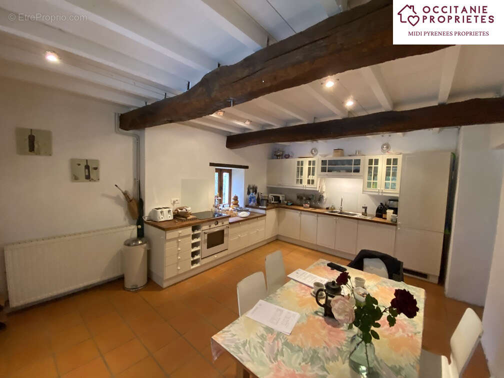 Maison à VILLEFRANCHE