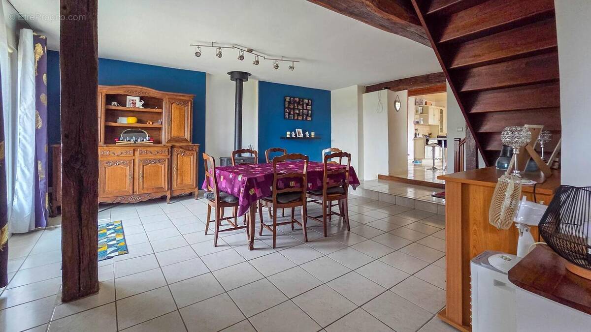 Photo 1 - Maison à NOYANT