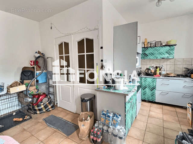 Appartement à LE CHAMBON-FEUGEROLLES