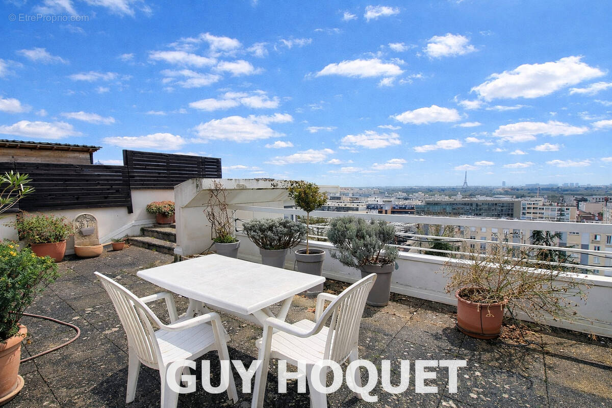 Appartement à SURESNES