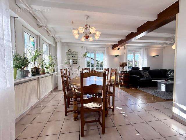 COUP DE CŒUR À KEMBS – Maison familiale avec grande terrasse - photo 8