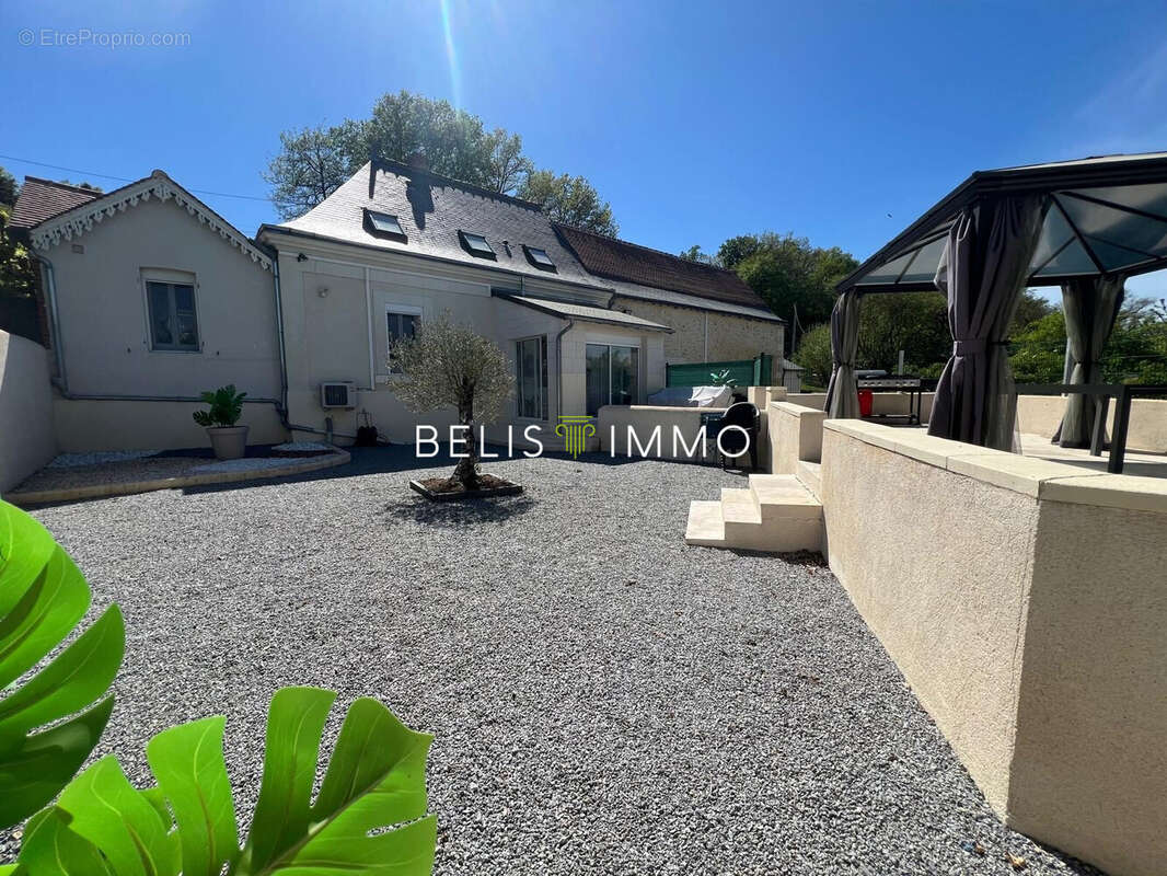 Maison à SAVONNIERES