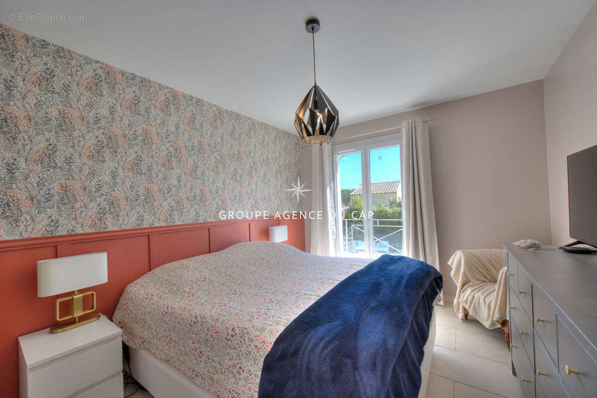 Valescure les golfs villa de plain pied 4 chambres piscine - photo 8